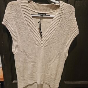 NWT Banana Republic Oversized V Neck Ribbed Tapered Sweater Vest